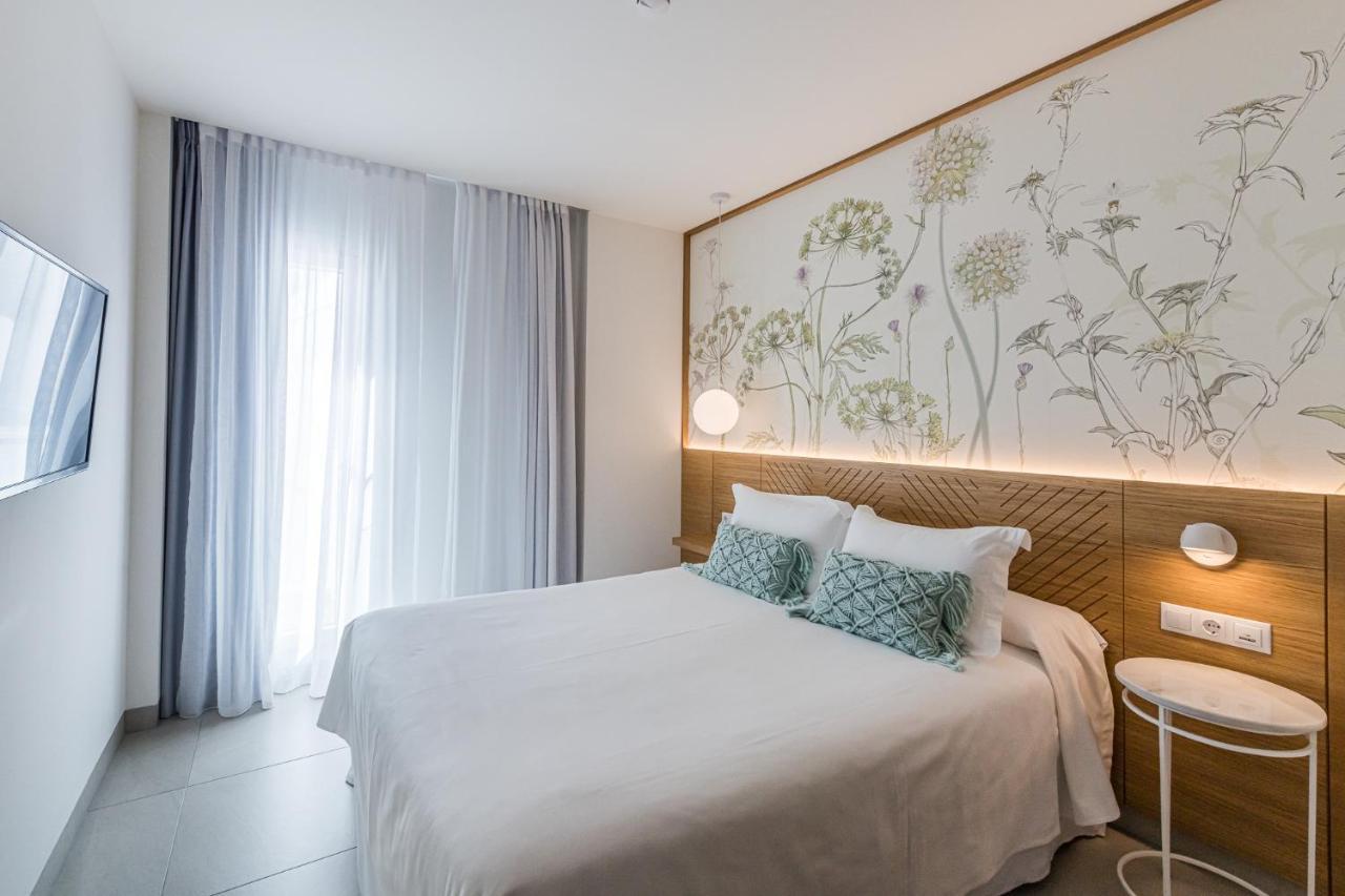 Alzocaire Hostal Boutique Conil De La Frontera Bagian luar foto