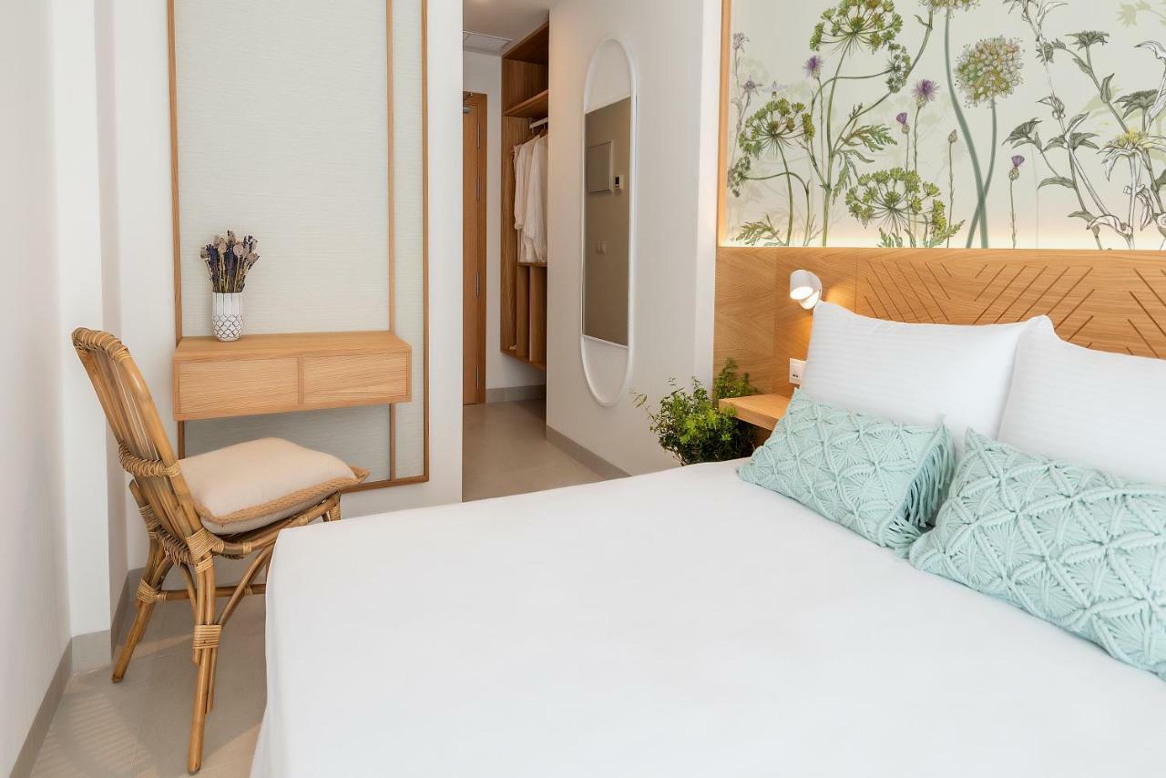 Alzocaire Hostal Boutique Conil De La Frontera Bagian luar foto