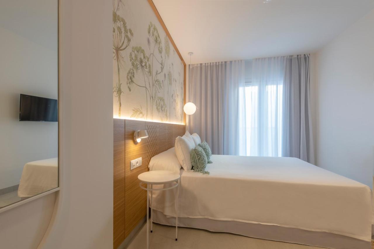 Alzocaire Hostal Boutique Conil De La Frontera Bagian luar foto